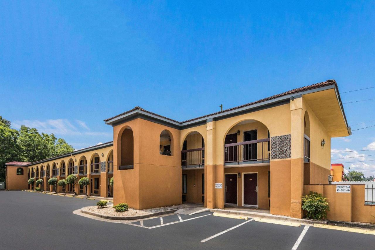 Econo Lodge Gainesville Exterior photo